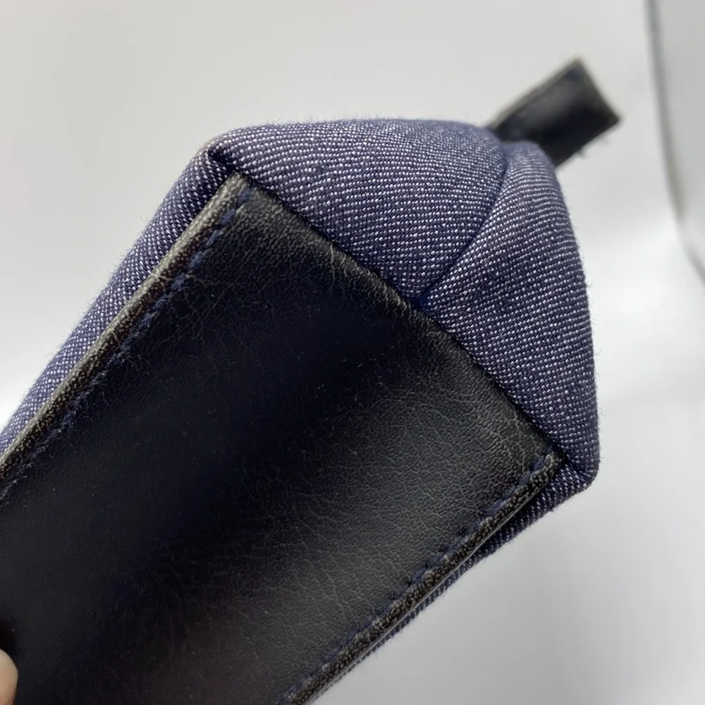 Frankie & Johnnie Vegas Embroidered Denim Makeup Case‎ Clutch Bag